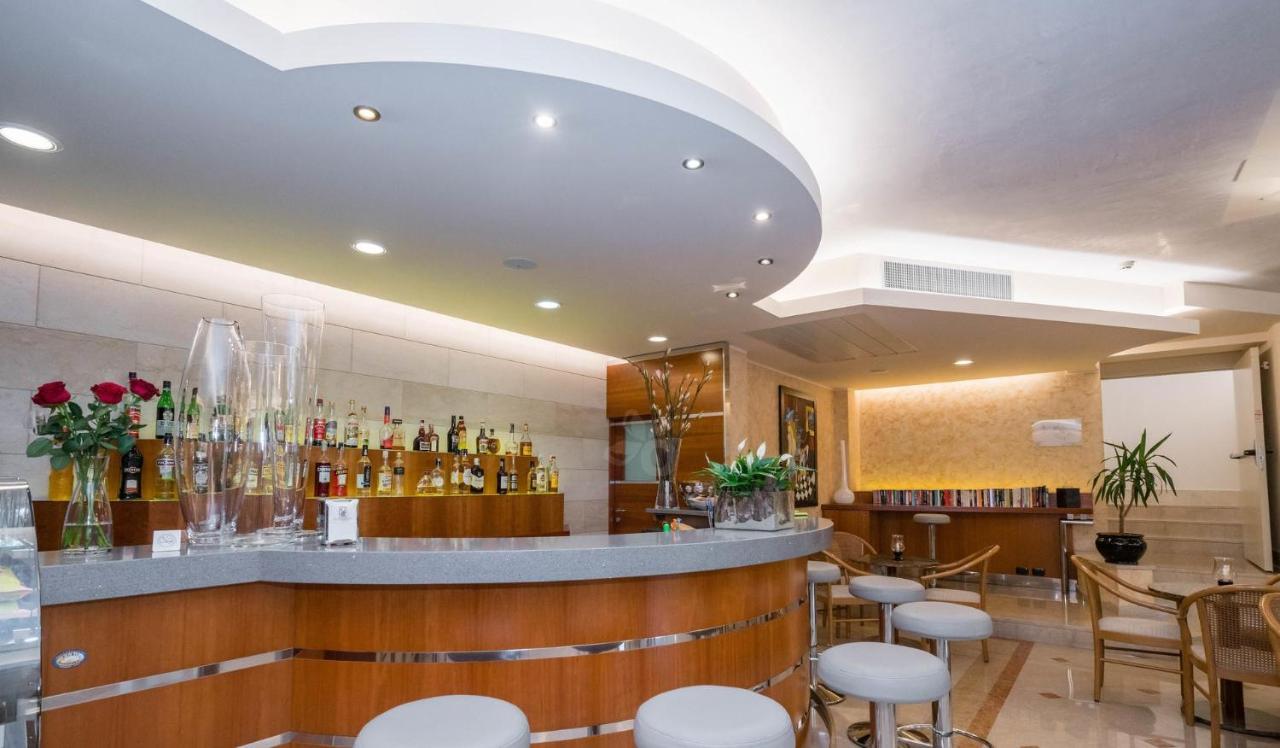 罗密欧朱丽叶酒店 拉齐塞 外观 照片